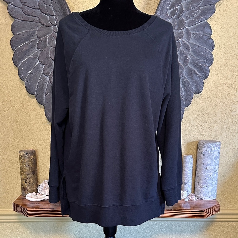 George pull over Sweater